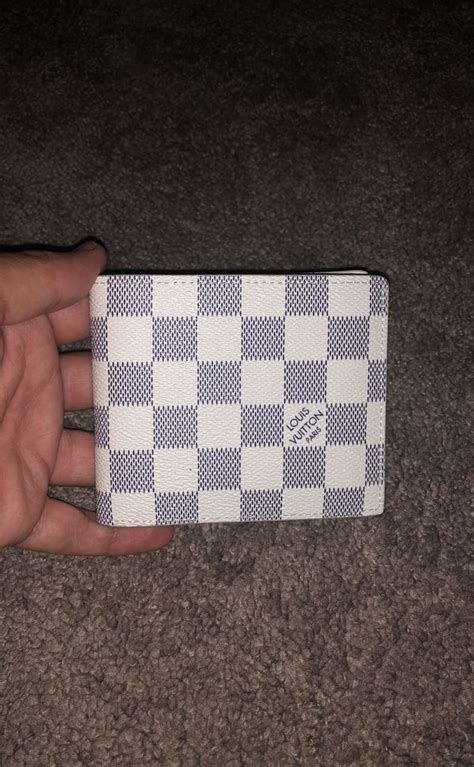 louis vuitton men's wallet white